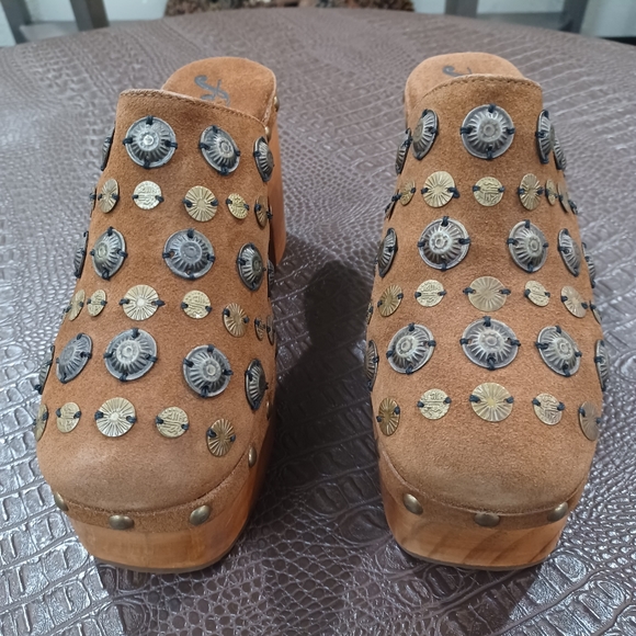 NEW! FREE PEOPLE BROWN SUEDE CLOGS NEW - Picture 2 of 5